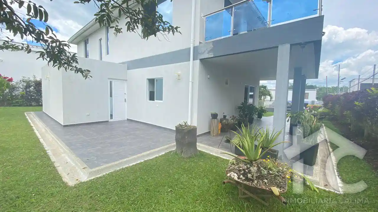 Casa Villa del Lago